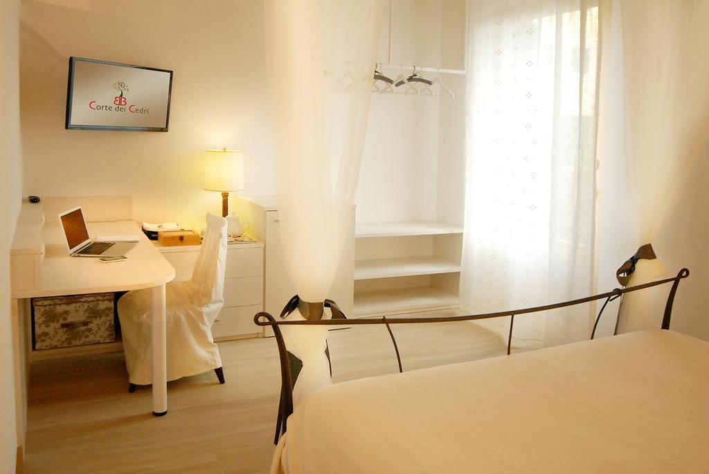 B&B Corte dei Cedri Bussolengo Esterno foto